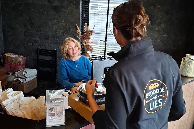 Belegde broodjes bezorgen - Broodje van Lies